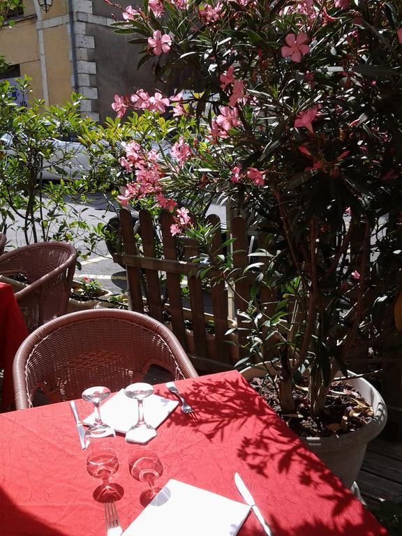 Eauze Hotel Restaurant Henri IV المظهر الخارجي الصورة