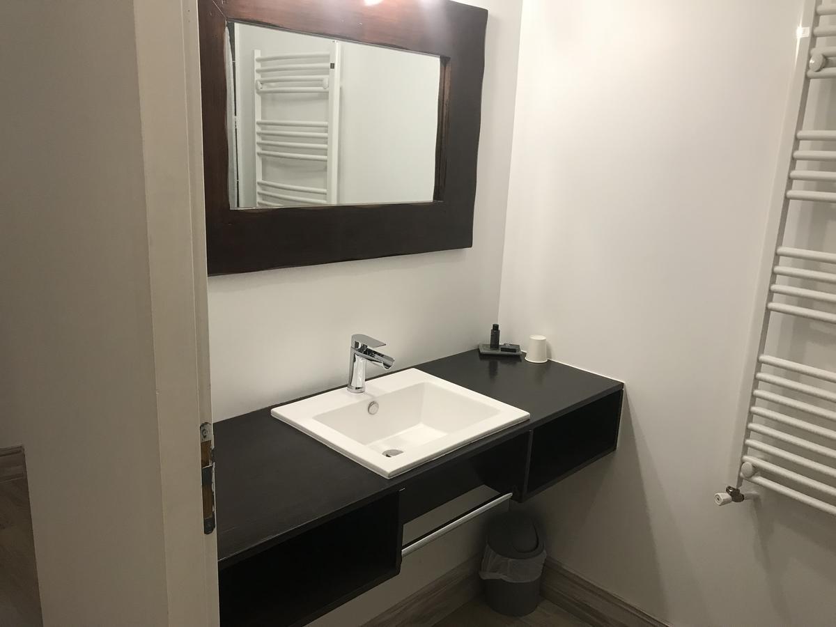 Eauze Hotel Restaurant Henri IV المظهر الخارجي الصورة